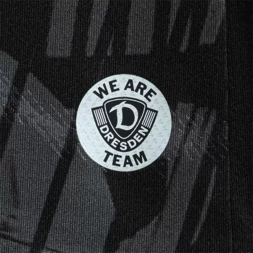 Dynamo Dresden Away Jersey - 2025-26