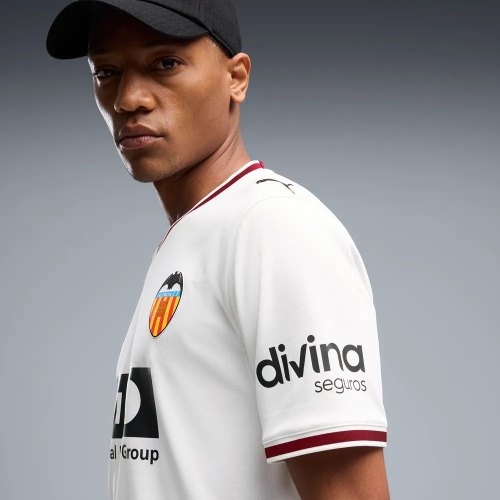 Preview: FC Valencia Trikot - 2026-27