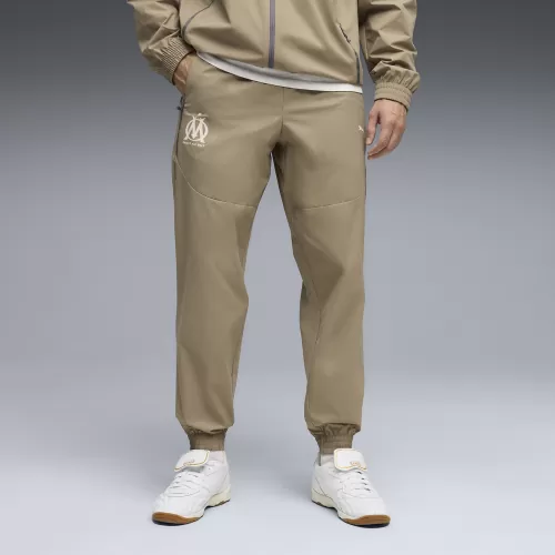 Puma OM PUMATECH Woven Pants - velvet moss