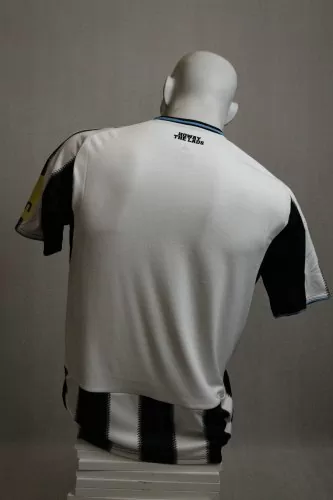 Newcastle United Jersey - 2025-26